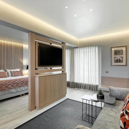 Divani Palace Acropolis Hotel